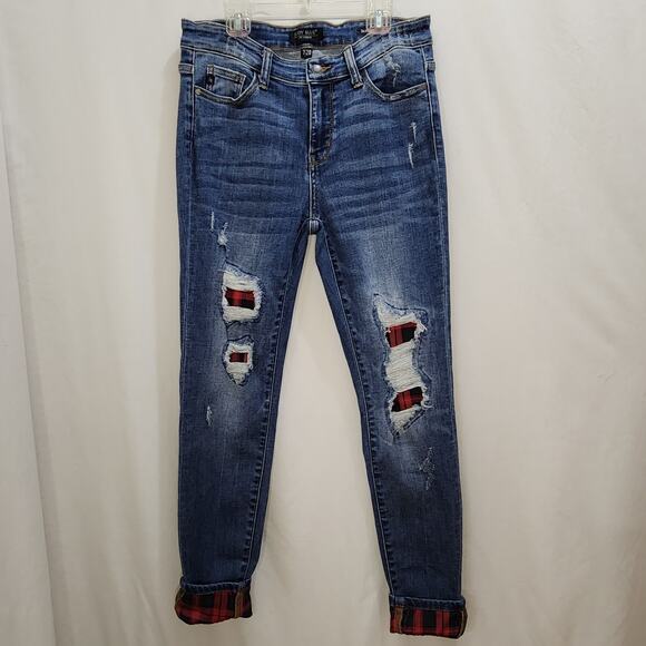 Judy Blue Denim - Judy Blue Distressed Buffalo Plaid Peek-A-Boo Roll Up Hem Torn Skinny Jeans 7/28